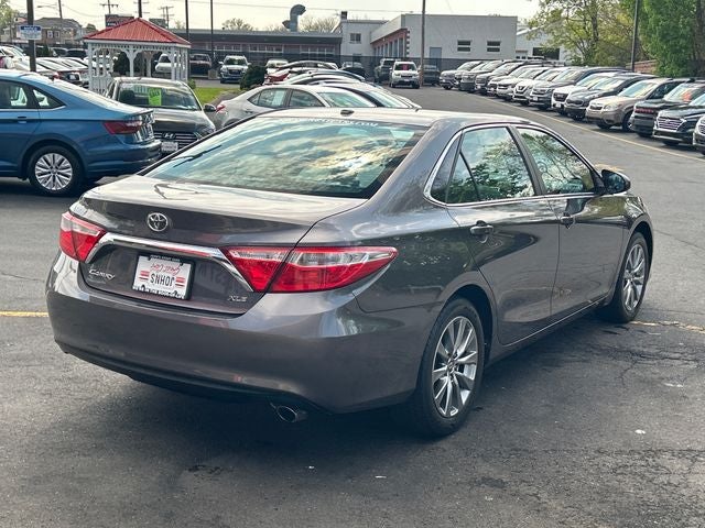 2016 Toyota Camry XLE