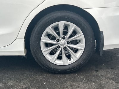 2016 Toyota Camry LE