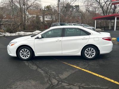 2016 Toyota Camry LE