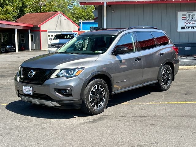 2020 Nissan Pathfinder SL