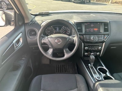 2018 Nissan Pathfinder S