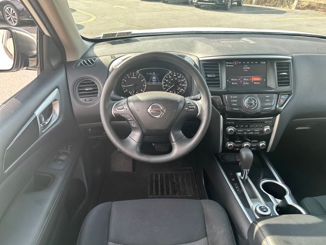 2018 Nissan Pathfinder S