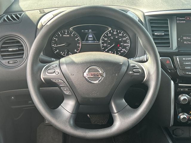 2018 Nissan Pathfinder S