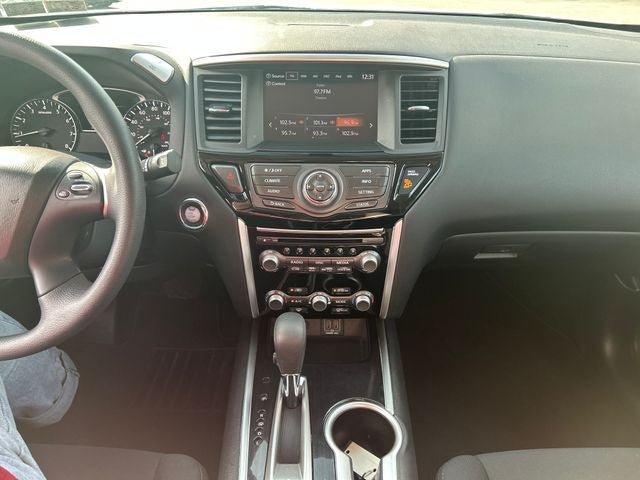 2018 Nissan Pathfinder S