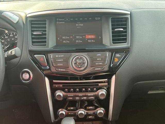 2018 Nissan Pathfinder S