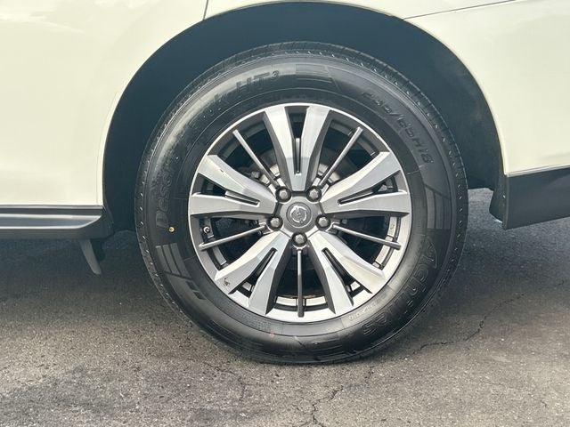 2018 Nissan Pathfinder S