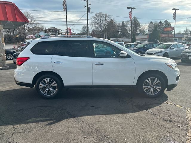 2018 Nissan Pathfinder S