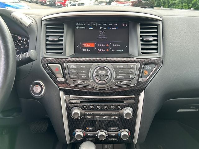 2019 Nissan Pathfinder SL