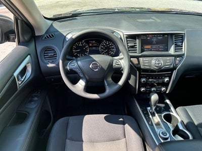 2019 Nissan Pathfinder S