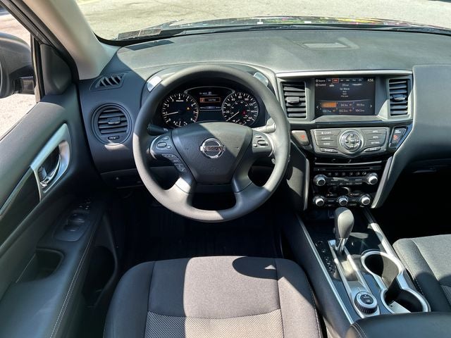 2019 Nissan Pathfinder S