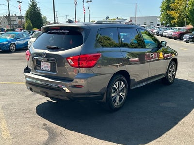 2019 Nissan Pathfinder S