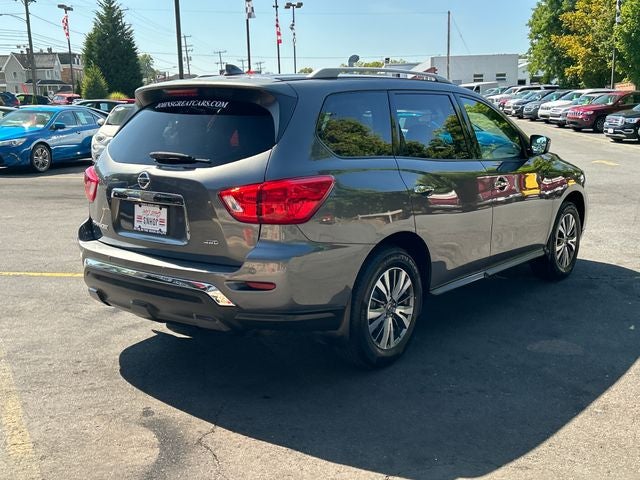 2019 Nissan Pathfinder S