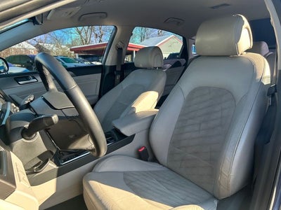2016 Hyundai Sonata Base