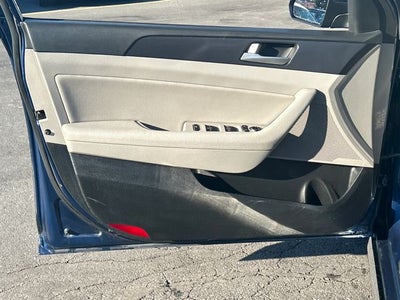 2016 Hyundai Sonata Base