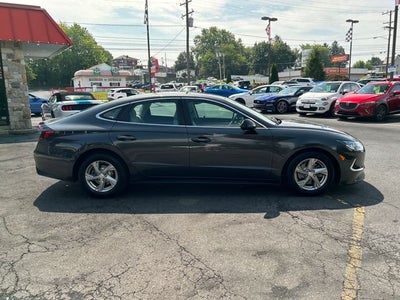 2022 Hyundai Sonata SE