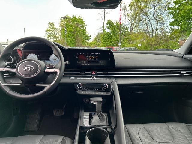 2021 Hyundai Elantra Limited