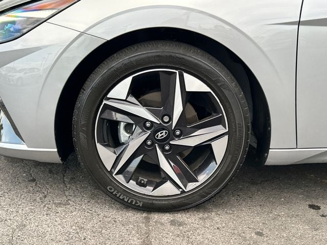 2021 Hyundai Elantra Limited