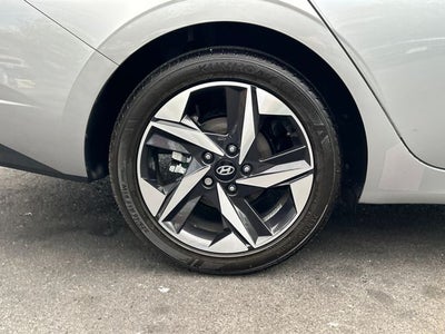 2021 Hyundai Elantra Limited