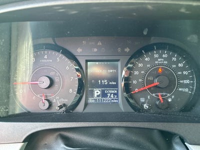 2015 Toyota Sienna LE 8 Passenger