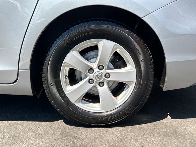 2015 Toyota Sienna LE 8 Passenger