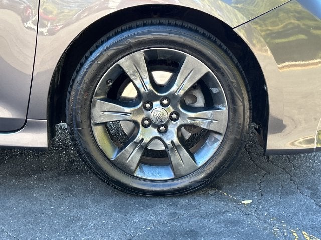 2015 Toyota Sienna SE 8 Passenger
