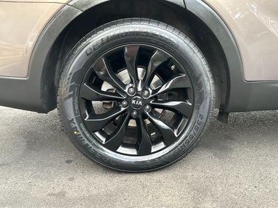 2019 Kia Sorento S