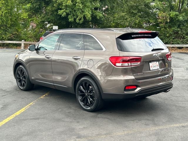2019 Kia Sorento S