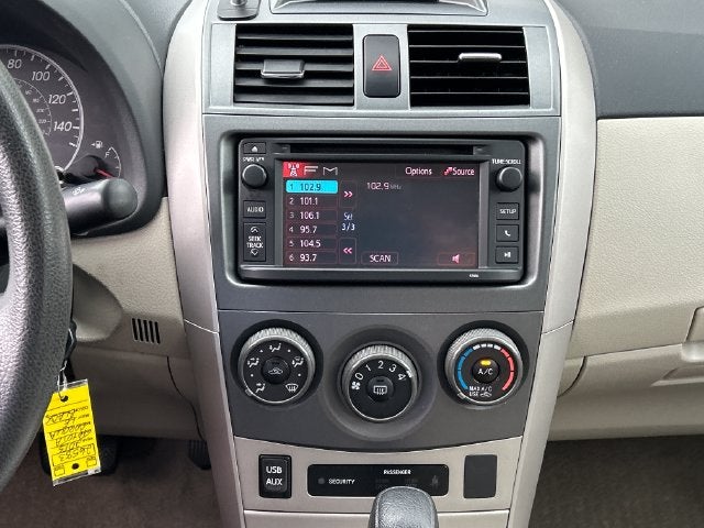 2013 Toyota Corolla LE