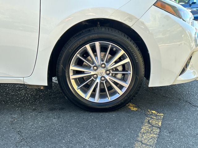 2015 Toyota Corolla LE Plus