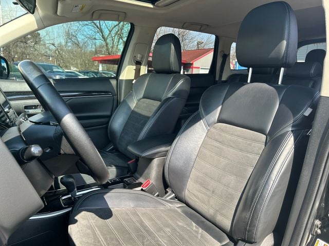 2019 Mitsubishi Outlander SE