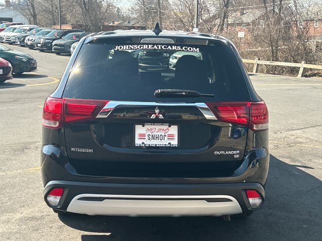 2019 Mitsubishi Outlander SE