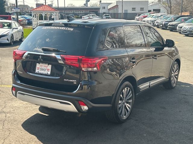 2019 Mitsubishi Outlander SE
