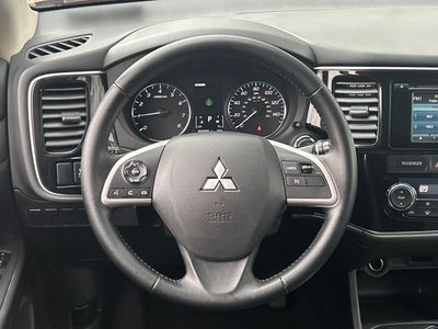 2015 Mitsubishi Outlander SE