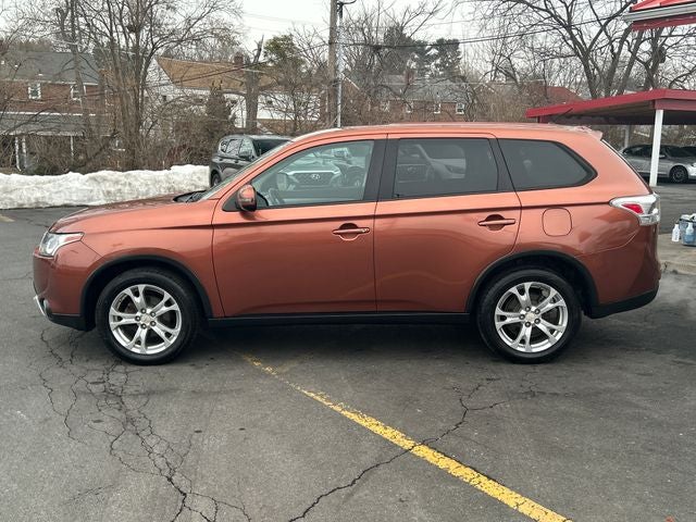 2015 Mitsubishi Outlander SE