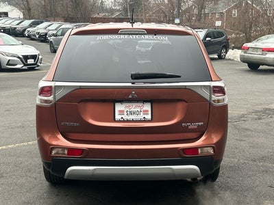 2015 Mitsubishi Outlander SE