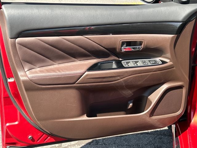 2018 Mitsubishi Outlander PHEV GT