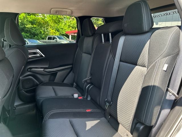 2022 Mitsubishi Outlander ES