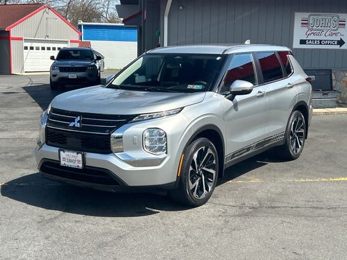 2022 Mitsubishi Outlander ES