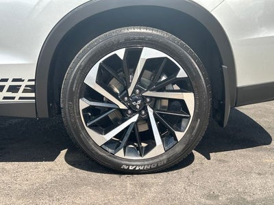 2022 Mitsubishi Outlander ES