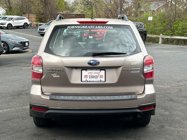 2015 Subaru Forester 2.5i