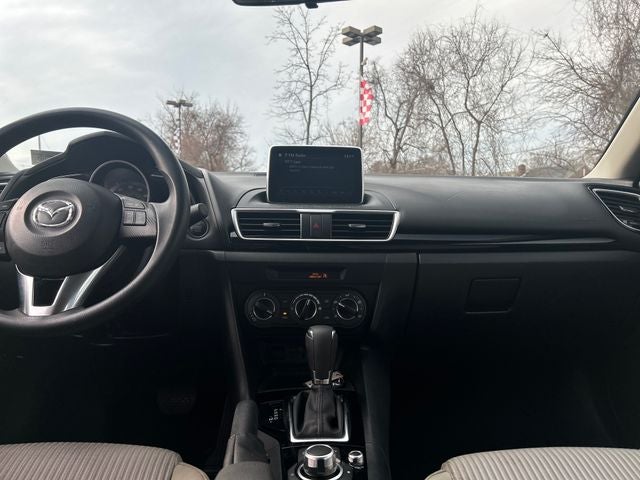 2016 Mazda Mazda3 i Sport