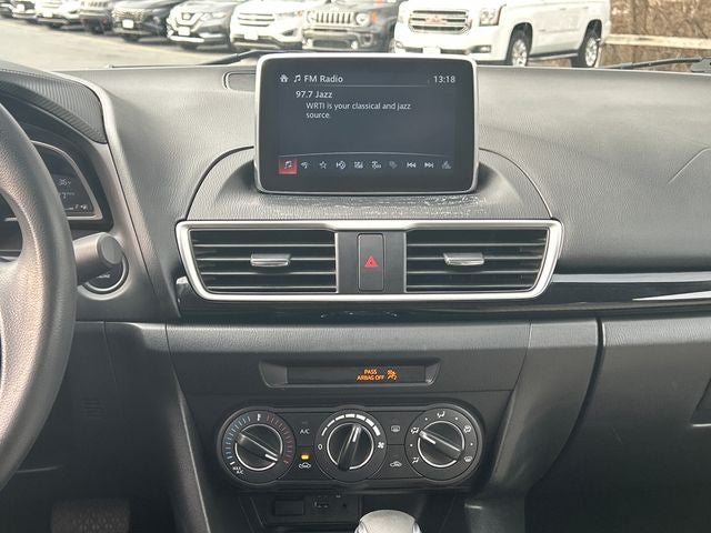 2016 Mazda Mazda3 i Sport