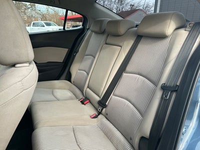 2016 Mazda Mazda3 i Sport