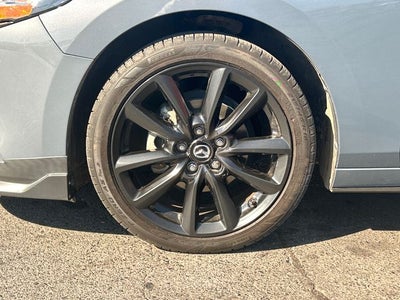 2022 Mazda Mazda3 Carbon Edition