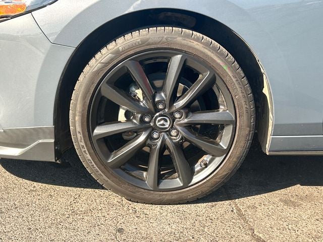 2022 Mazda Mazda3 Carbon Edition