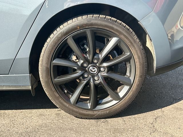 2022 Mazda Mazda3 Carbon Edition