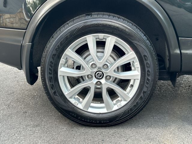 2022 Nissan Rogue Sport SV