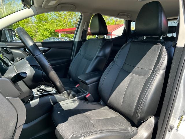 2017 Nissan Rogue Sport SL