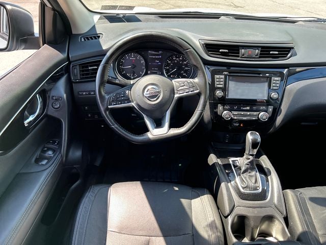 2017 Nissan Rogue Sport SL