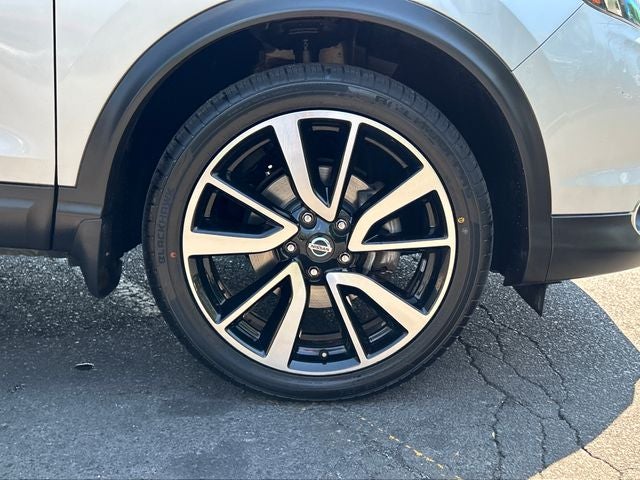 2017 Nissan Rogue Sport SL